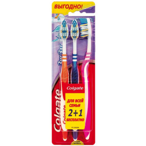 Набір зубних щіток Colgate 2+1 ЗигЗаг Плюс середньої жорсткості 1 шт