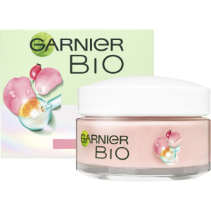 Поживний крем Garnier Bio з маслом шипшини для додання сяйва тьмяній шкірі обличчя 50 мл