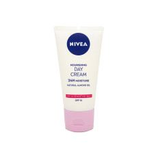 Крем живильний NIVEA SPF 15 ІНТЕНСИВНЕ ЗВОЛОЖЕННЯ 50мл